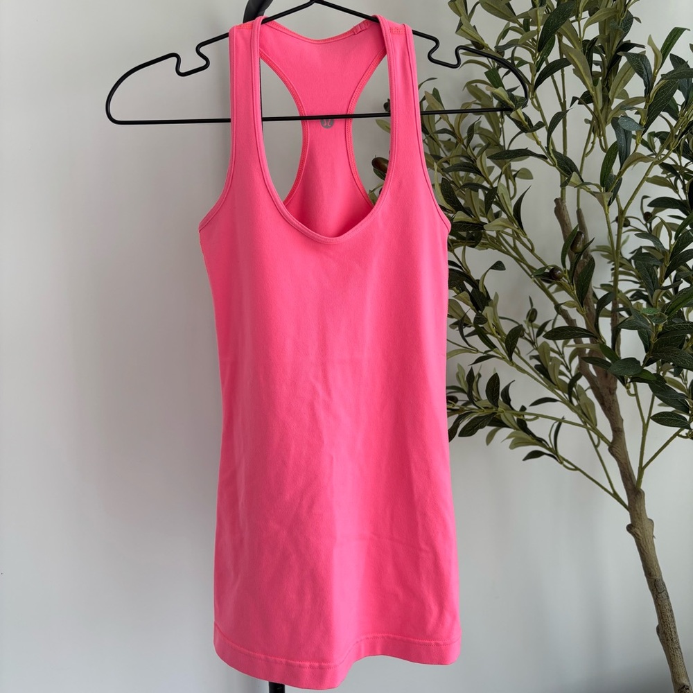 • [Lululemon] Racerback Tank •